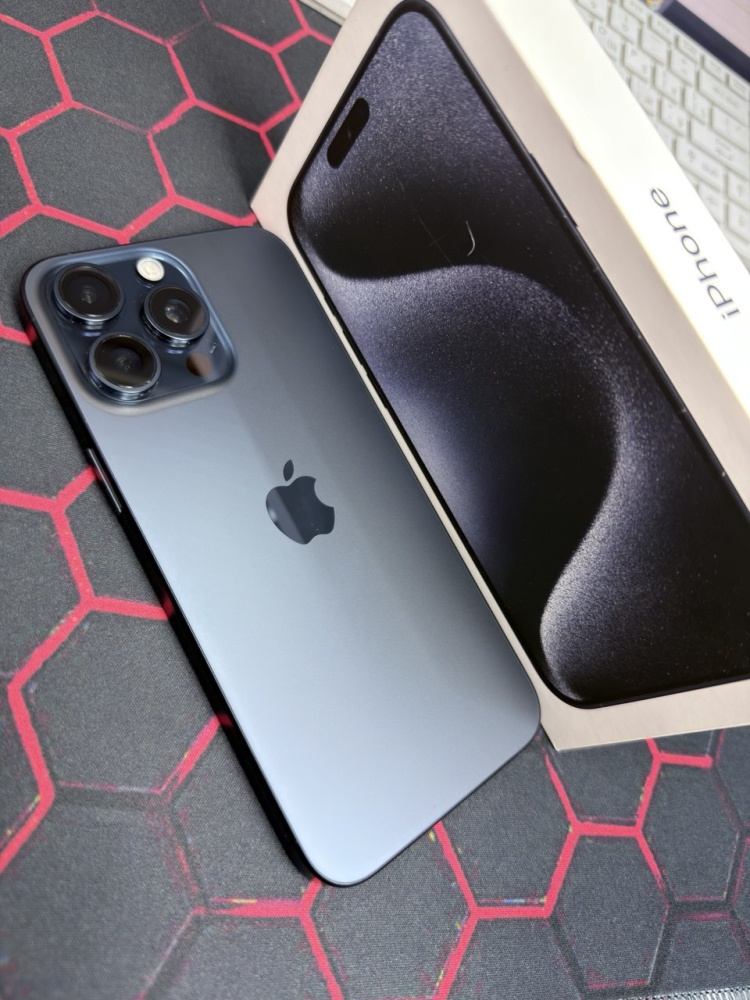 Смартфон iPhone 15 PRO MAX 256Gb