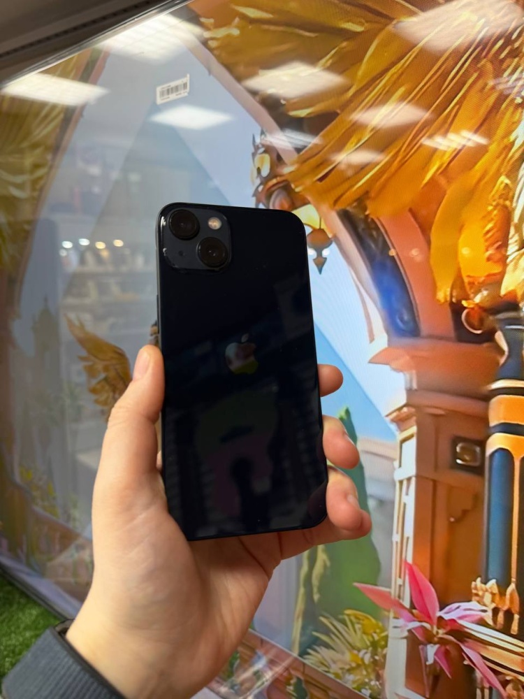 Смартфон iPhone 13 128 Gb