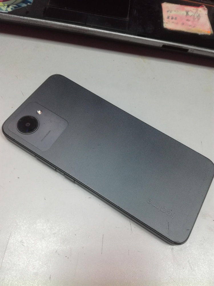 Смартфон Realme C30