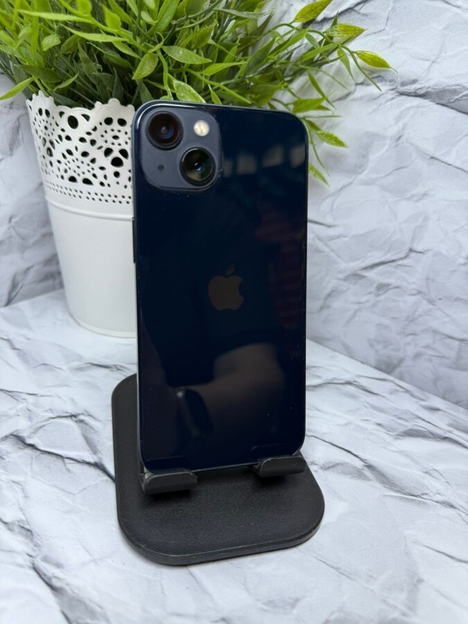 Смартфон iPhone 13 128 Gb