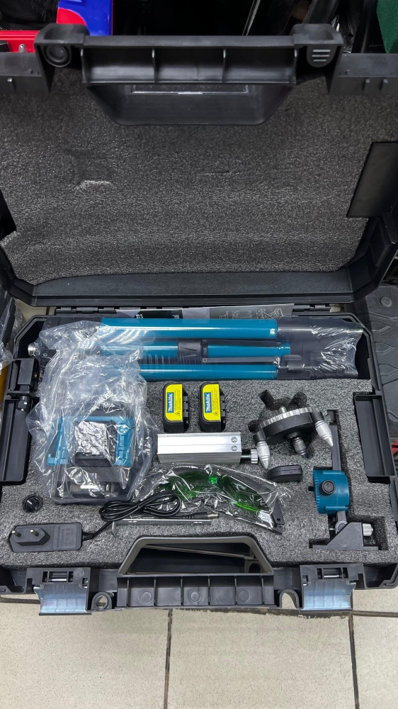 Лазерный уровень Makita 16 Линий