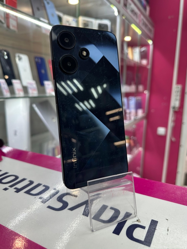 Мобильный телефон Infinix HOT 30I 8/128
