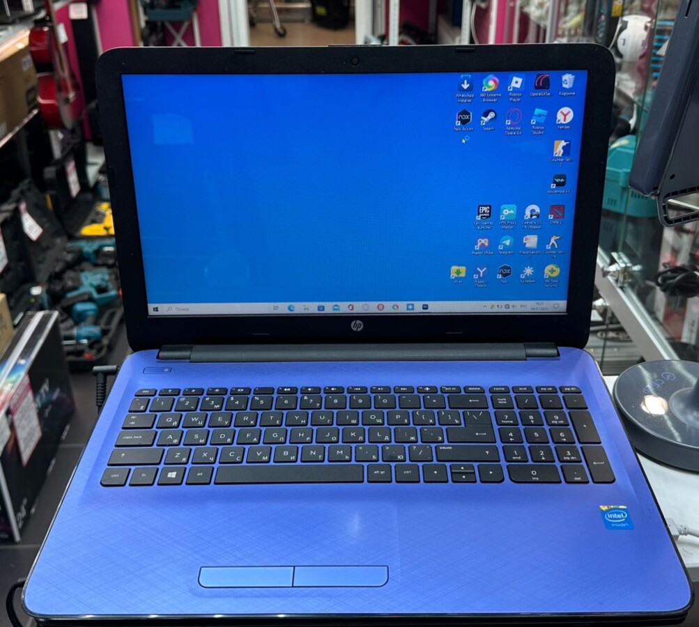 Ноутбук HP 15-ac042ur