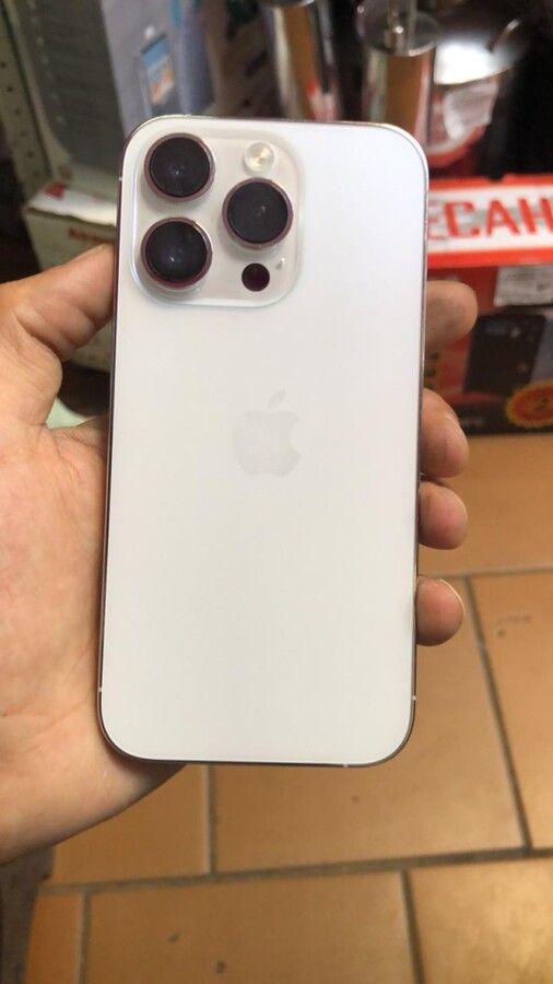 Смартфон iPhone 14 PRO