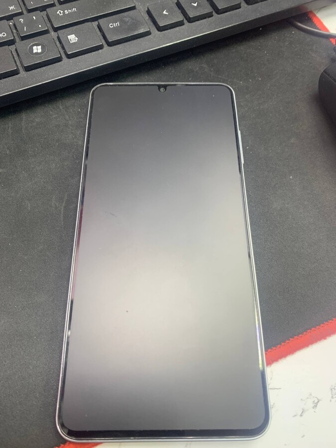 Смартфон Samsung A06 128 ГБ