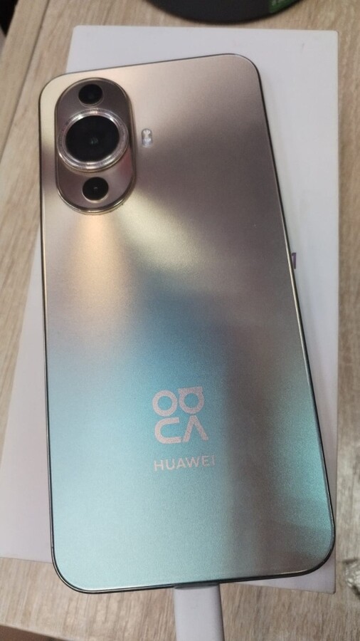 Смартфон Huawei Nova 11  8/256