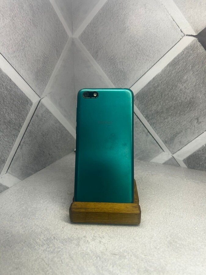 Смартфон Honor 7A 2/32