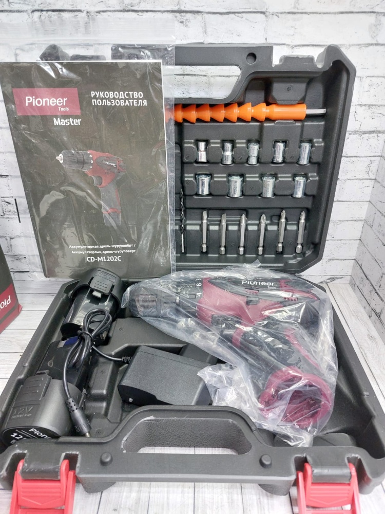 Шуруповерт Pioneer 12V
