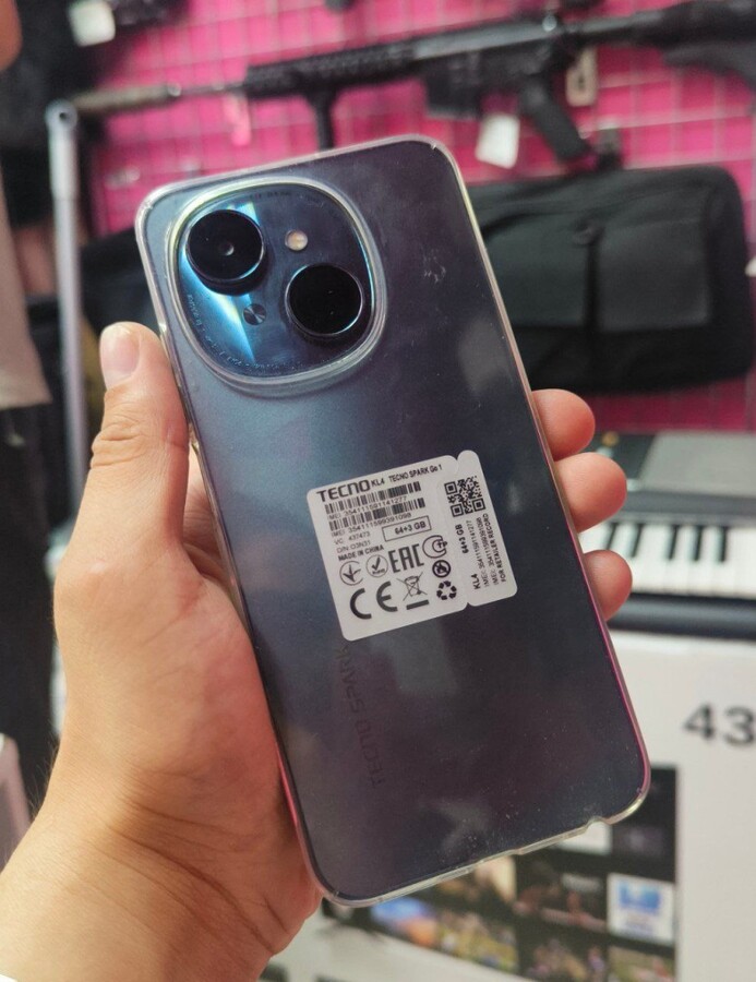 Мобильный телефон Tecno Spark GO1 3\64