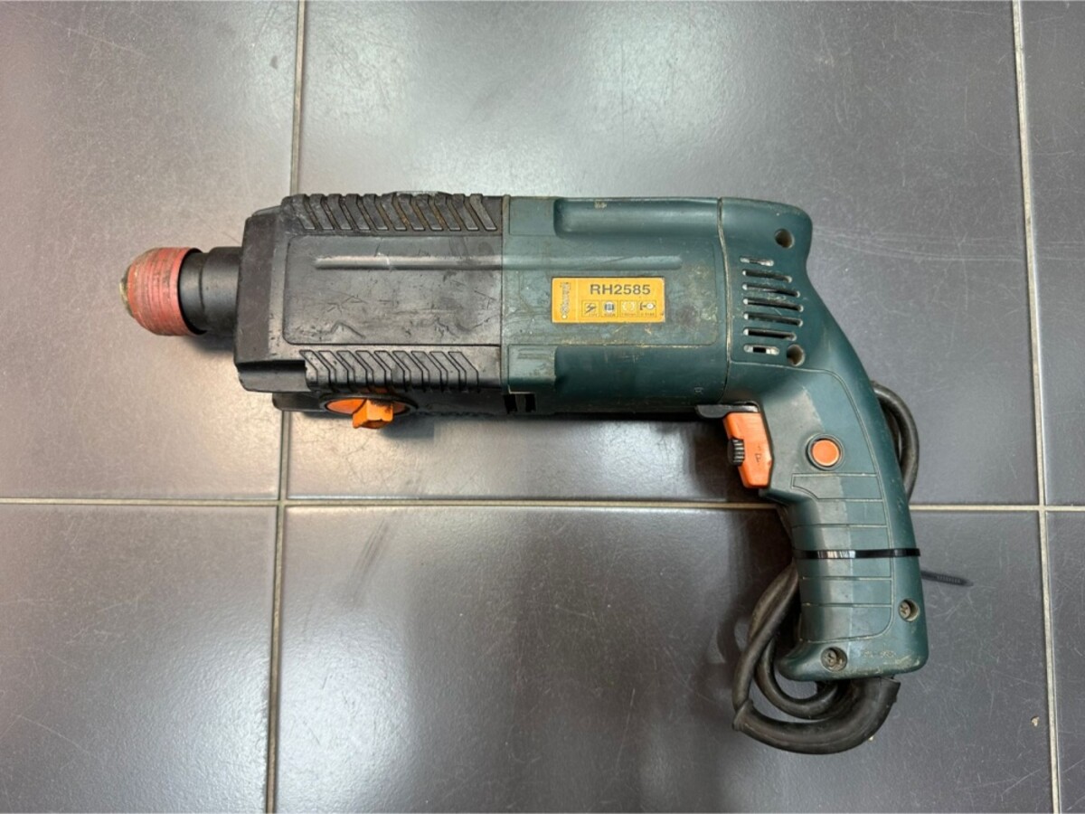 Перфоратор Sturm RH2585