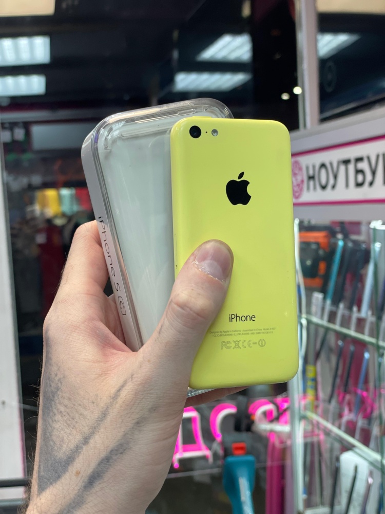 Смартфон iPhone 5C 8gb