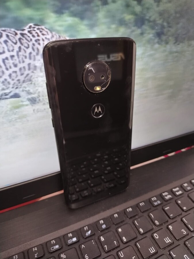 Мобильный телефон Motorola Moto g7 4\64