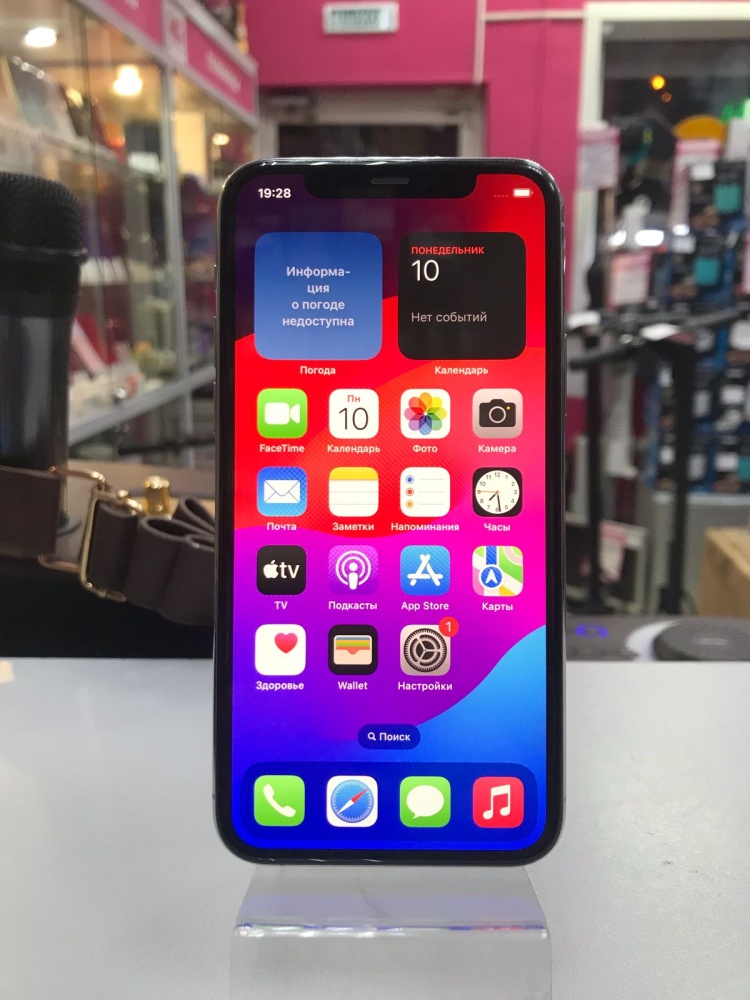 Смартфон iPhone 11 PRO 64 Gb