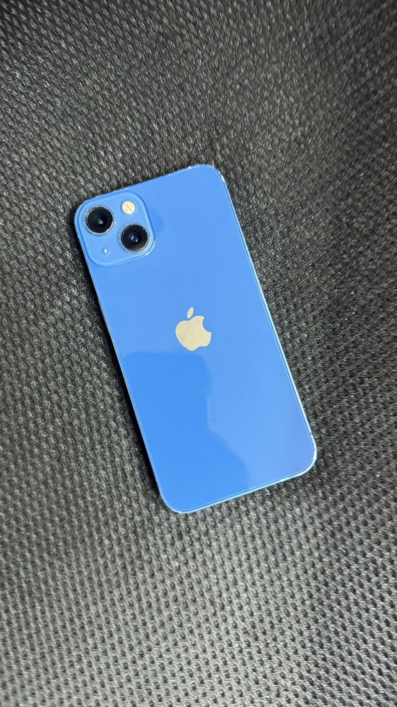 Смартфон iPhone 13 128 Gb