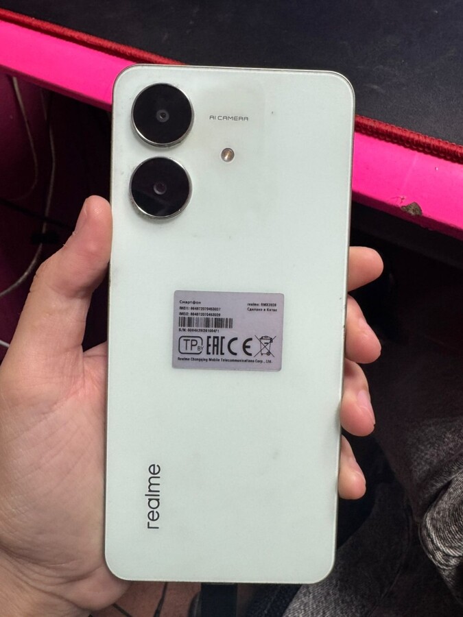 Смартфон Realme Note 60