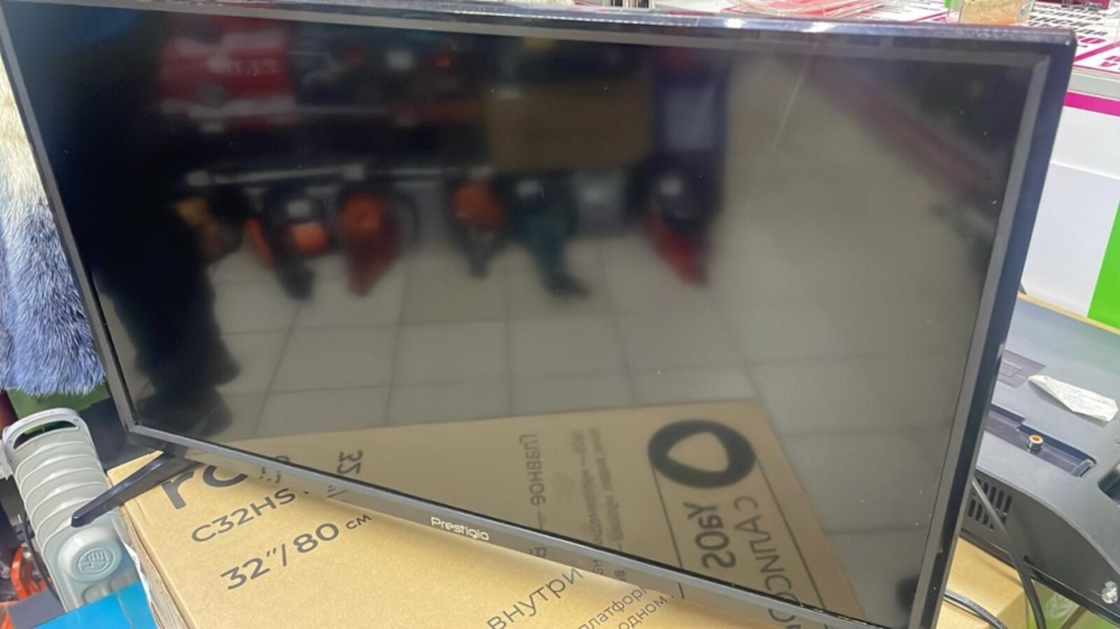 Телевизор Prestigio 24SN05