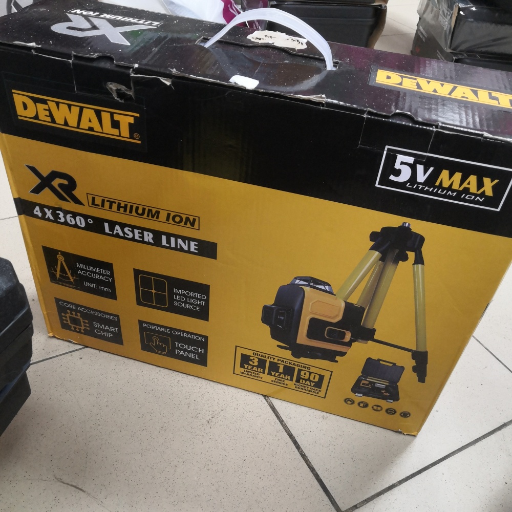 Лазерный уровень dwalt 4x360