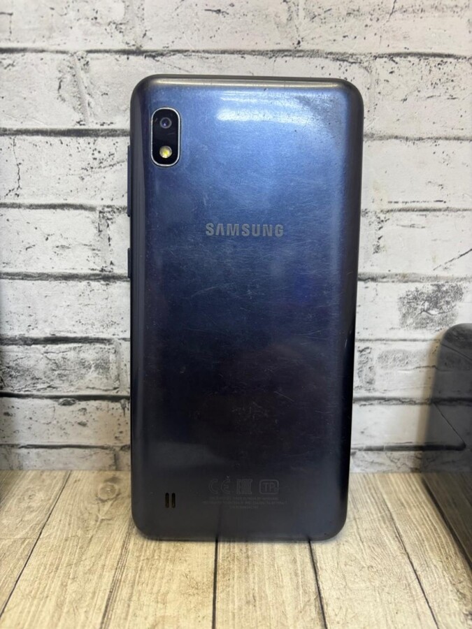 Смартфон Samsung A10