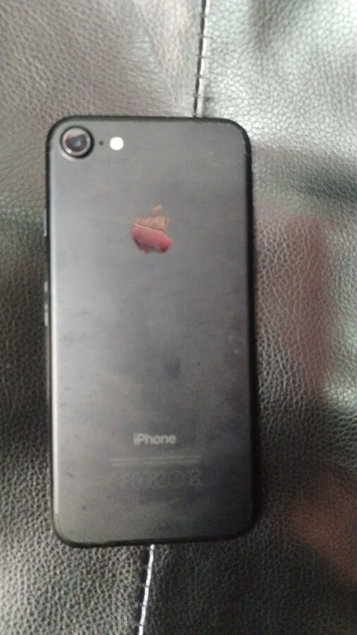 Смартфон iPhone 7 32Gb