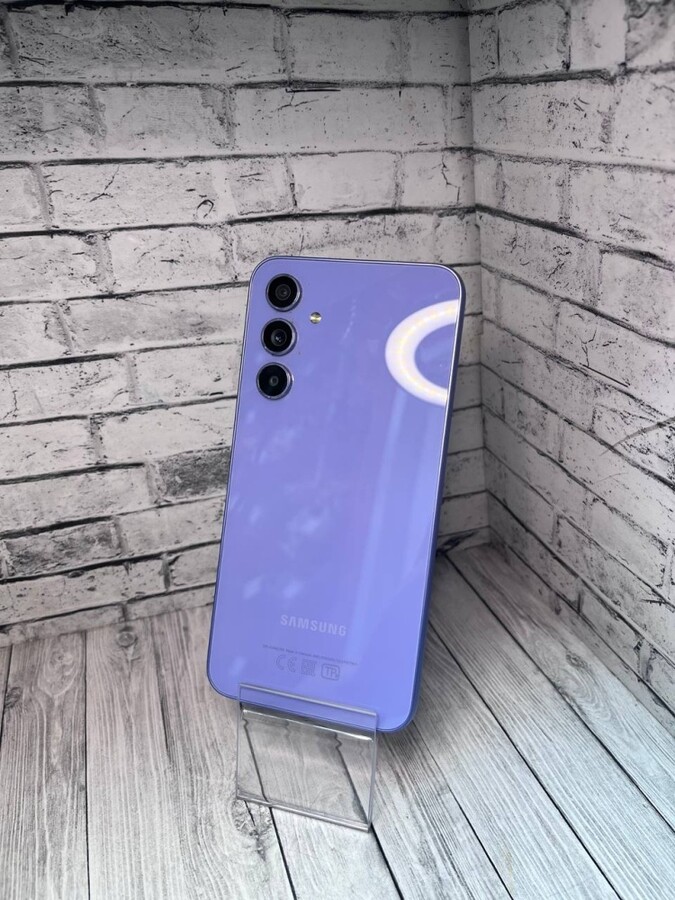 Смартфон Samsung A54