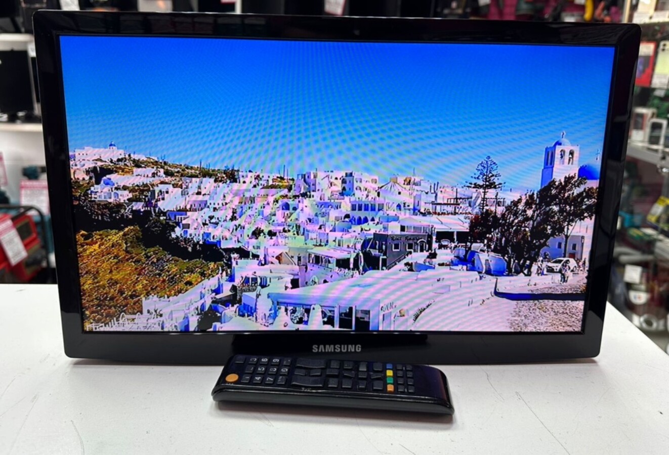 Телевизор Samsung UE19ES4000W