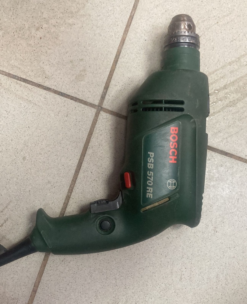Дрель Bosch PSB 570 RE