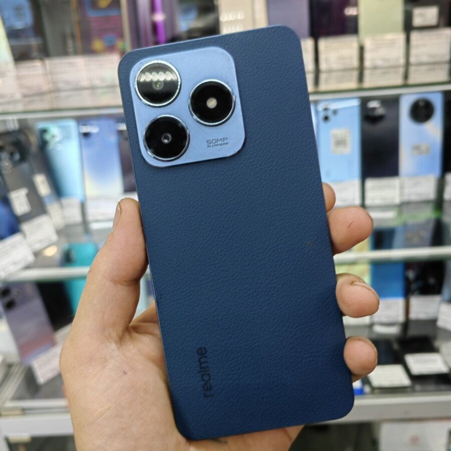 Смартфон Realme C63 8\256