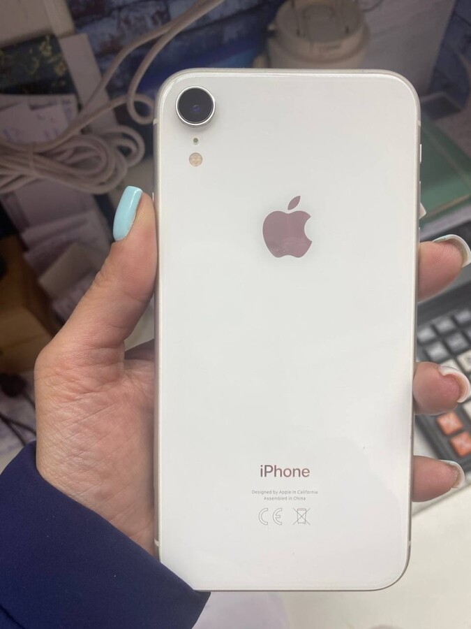 Смартфон iPhone XR 64 Gb