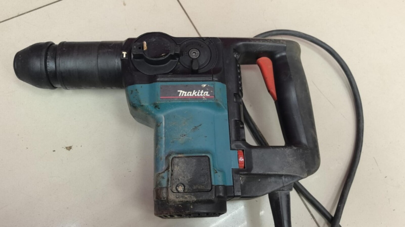 Перфоратор Makita