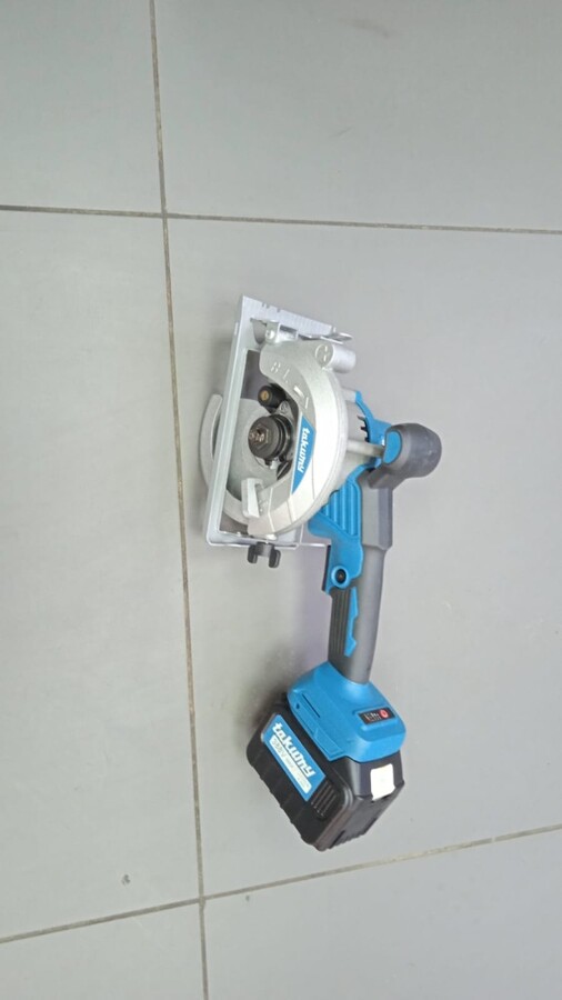 Циркулярная пила TAKUMY