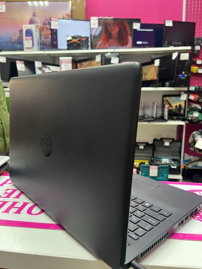 Ноутбук HP l5-bw640our